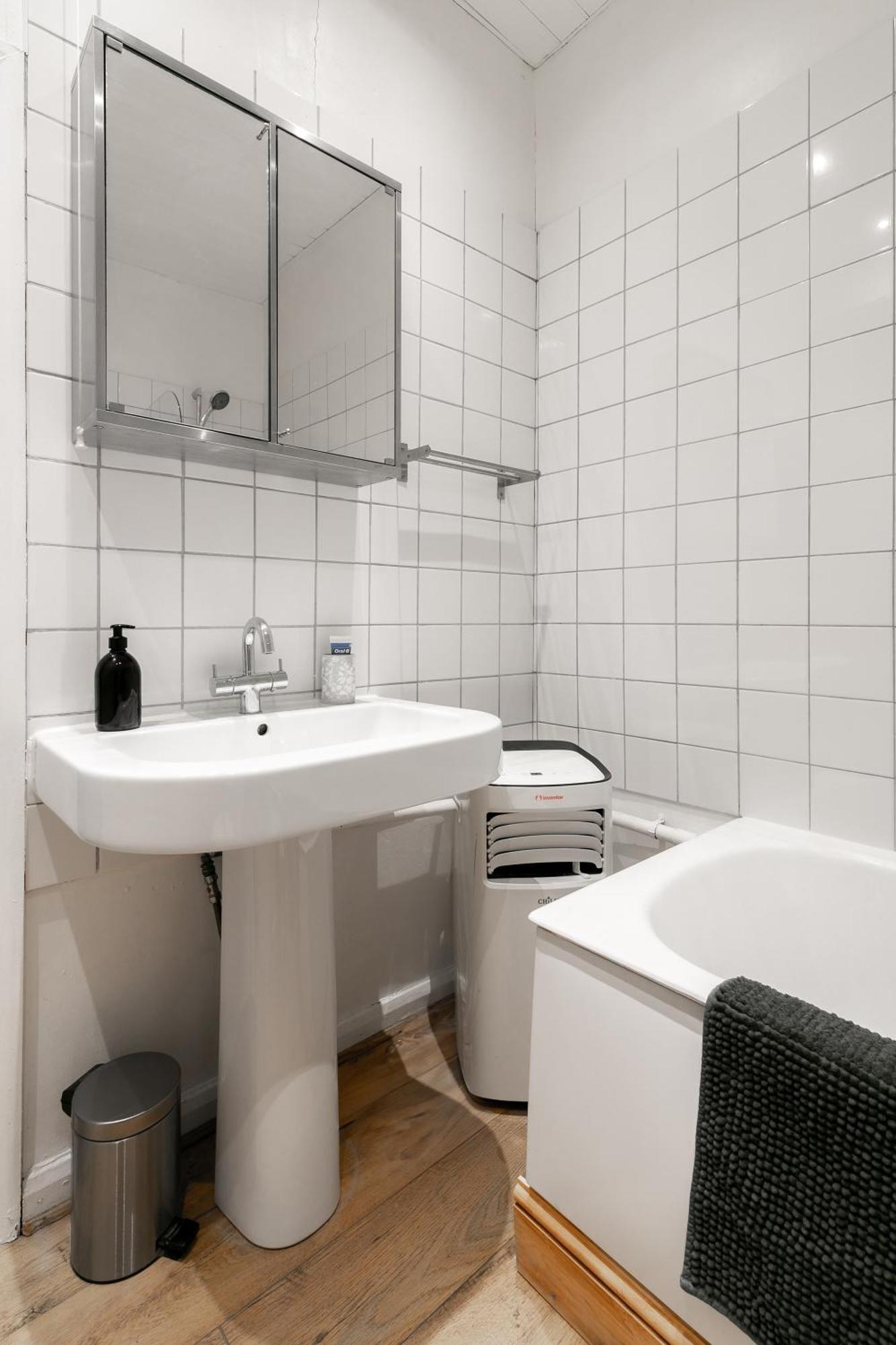 Artistic Pied-A-Terre, Steps From The Tube, Moments From London'S Heart Lejlighed Eksteriør billede