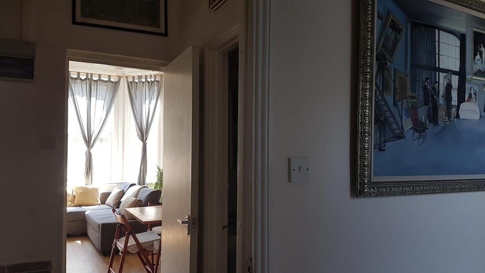 Artistic Pied-A-Terre, Steps From The Tube, Moments From London'S Heart Lejlighed Eksteriør billede